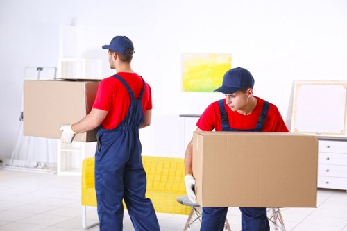 Man and van removals service in Earlsfield for local home moves