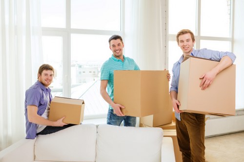 Reliable Earlsfield moving assistance for belongings and furniture