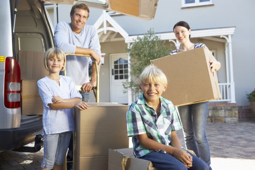Earlsfield removal service supporting a local home or office relocation