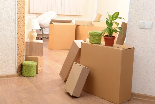 Local moving team helping with a flat move in Earlsfield and nearby areas