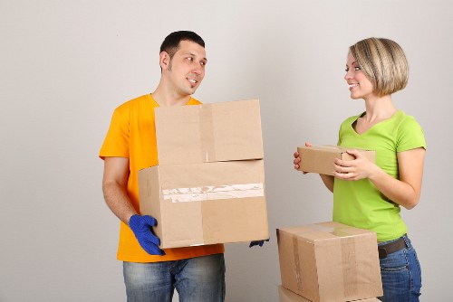 Local removal company planning a move in Earlsfield near residential streets
